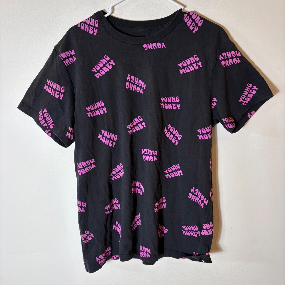 American Eagle Outfitters AE X Young Money Black Pink T-Shirt Mens Size Medium
